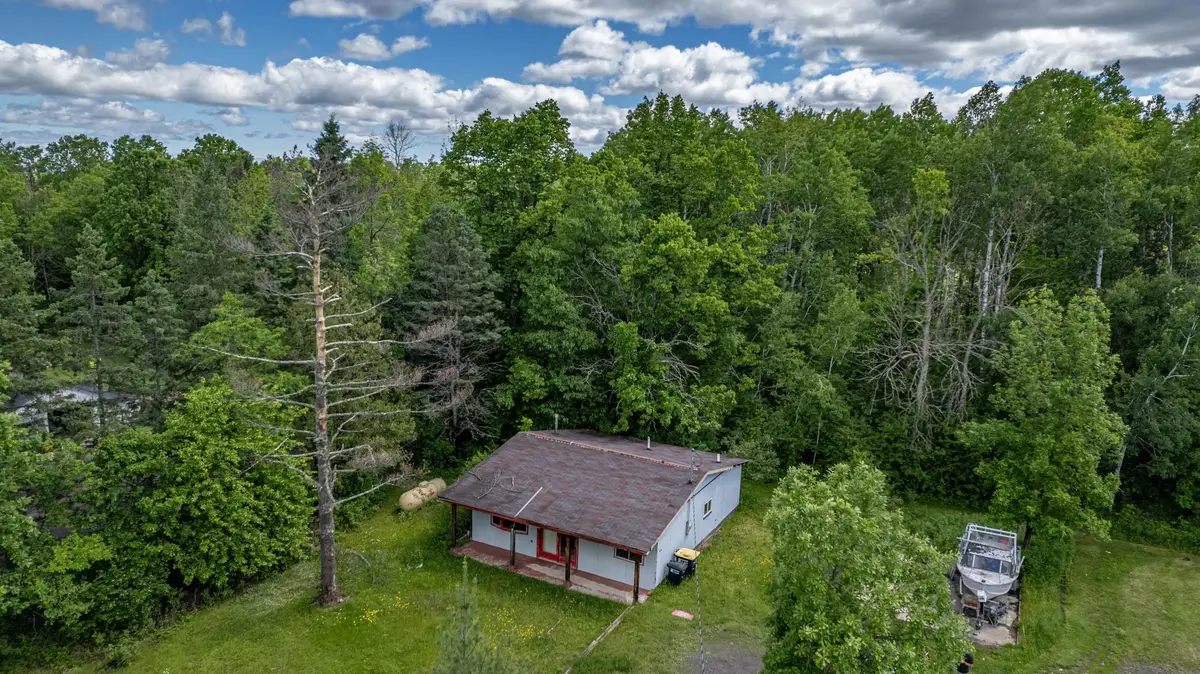 6028 S State Road 35, Superior, WI 54880 - #1
