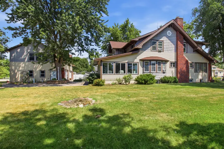 611 N Marshall Avenue, Litchfield, MN 55355 - #2