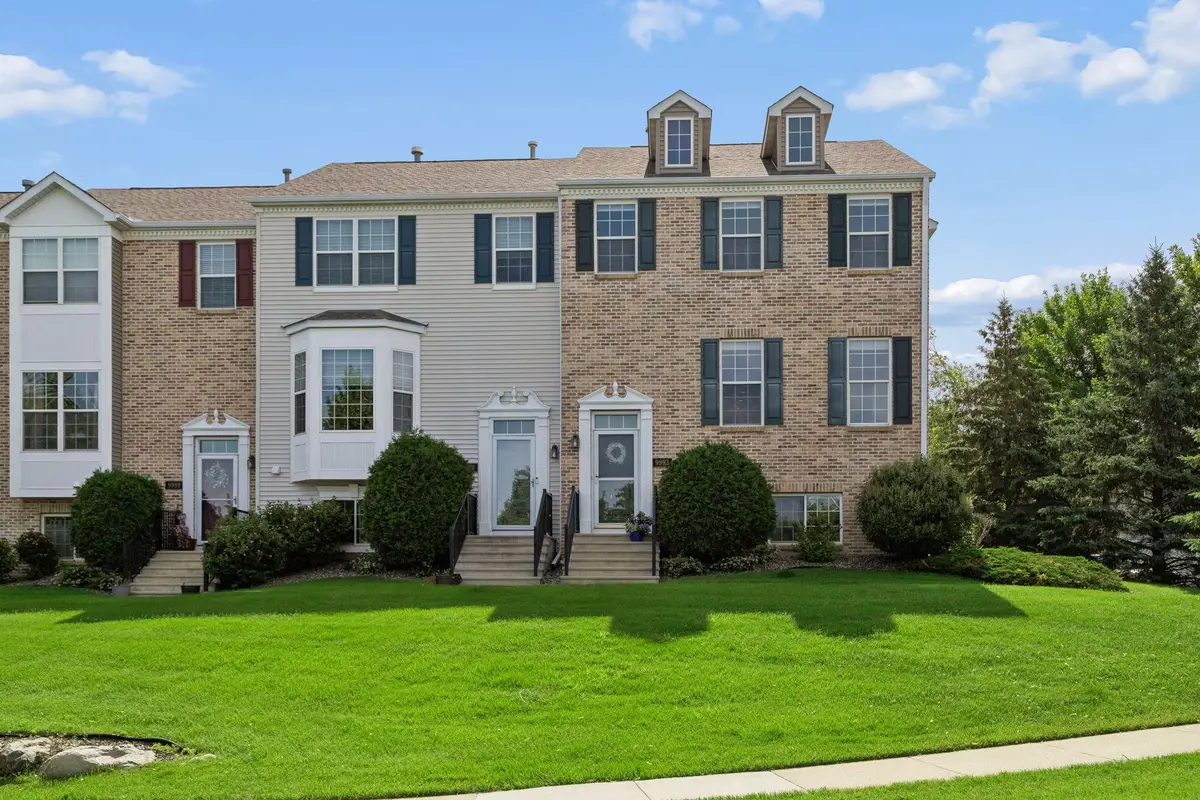 9993 Pincherry Lane, Eden Prairie, MN 55347 - #1