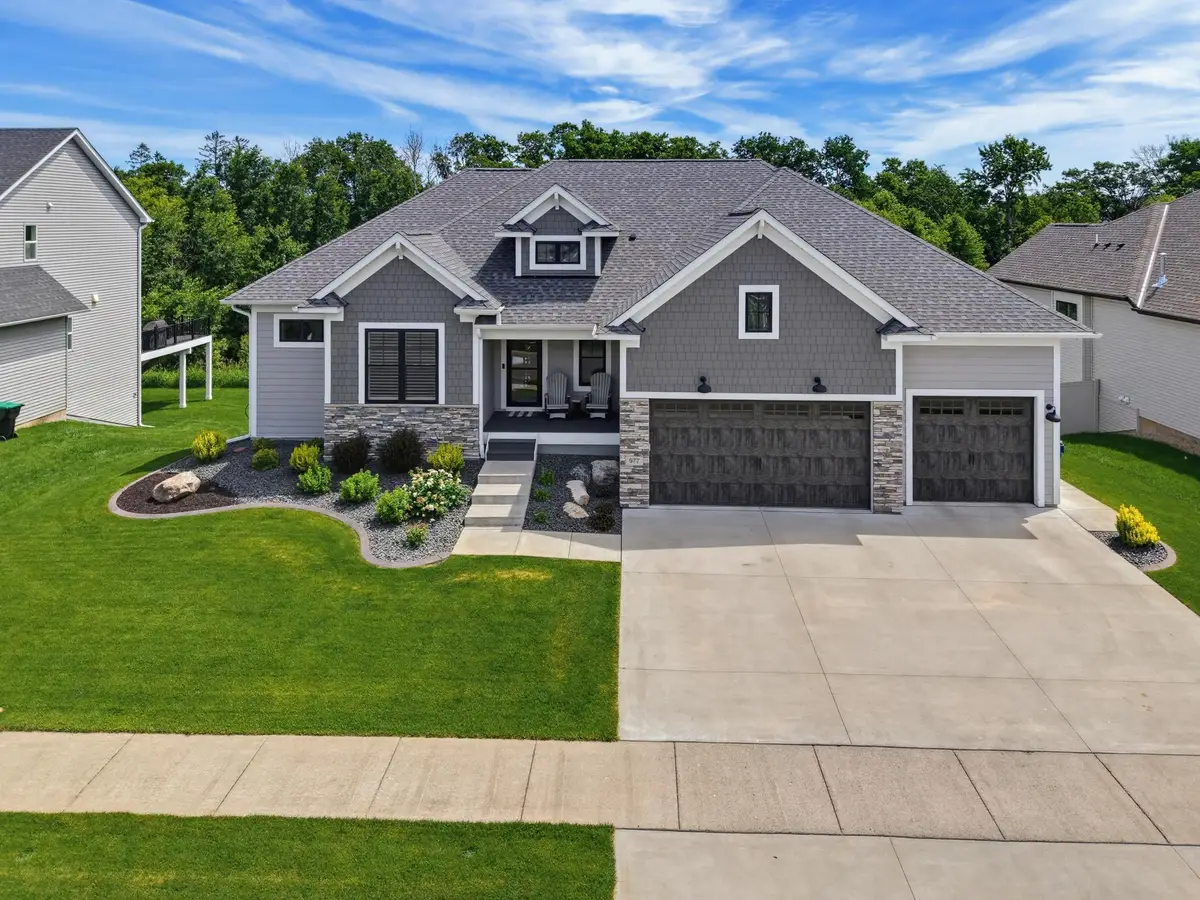 977 Pheasant Run S, Lino Lakes, MN 55014 - #1