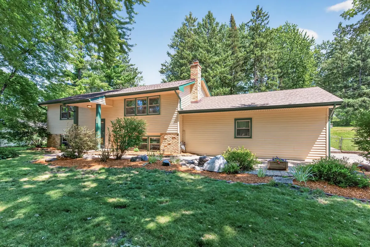 6911 Ticonderoga Trail, Eden Prairie, MN 55346 - #1