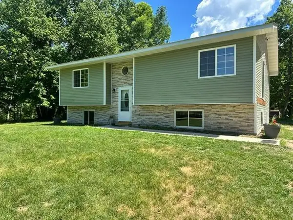 15136 Dandelion Lane Ne, Bemidji, MN 56601