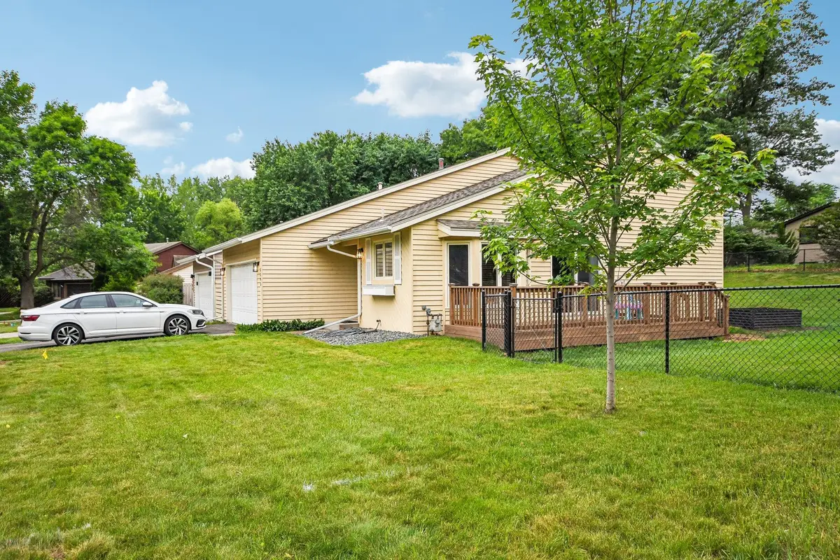 5595 Albert Street, Shoreview, MN 55126 - #1