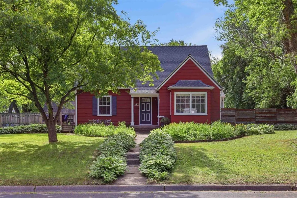 112 Franklin Avenue Nw, Watertown, MN 55388 - #1