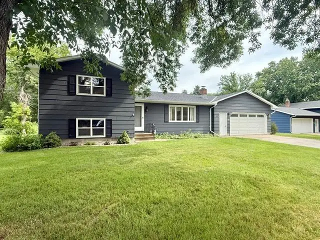 103 Northwood Drive, Redwood Falls, MN 56283 - #1