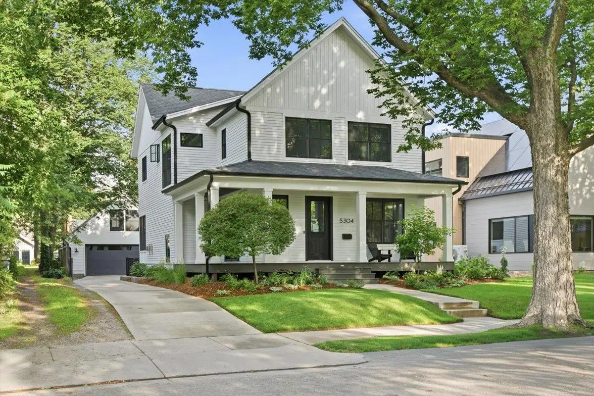 5304 Washburn Avenue S, Minneapolis, MN 55410 - #1