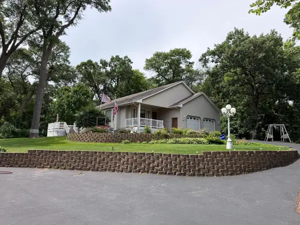 20966 Davenport Street Ne, Cedar, MN 55011