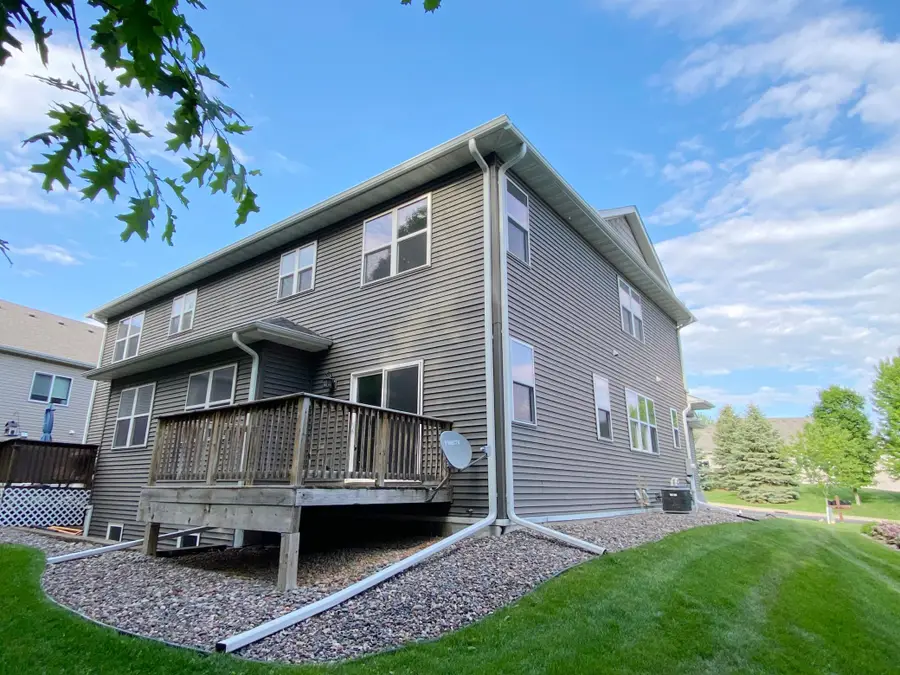 6060 Boulder Ridge Drive, Rockford, MN 55373 - #2