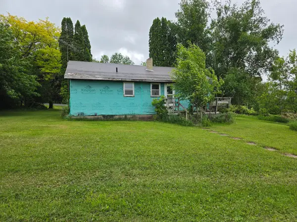 1805 270th Avenue #B, Luck, WI 54853