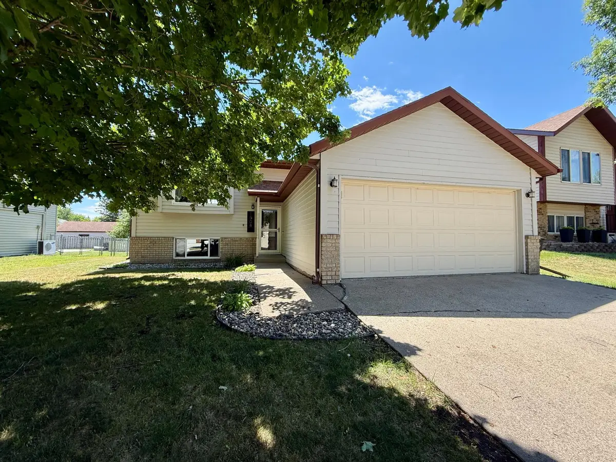1508 36th Avenue S, Fargo, ND 58104 - #1