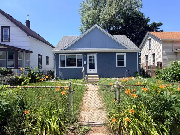 636 3rd Avenue S, South Saint Paul, MN 55075