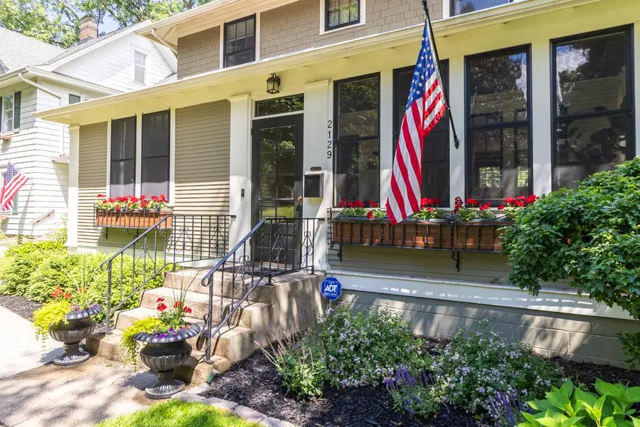 2129 Carroll Avenue, Saint Paul, MN 55104 - #2