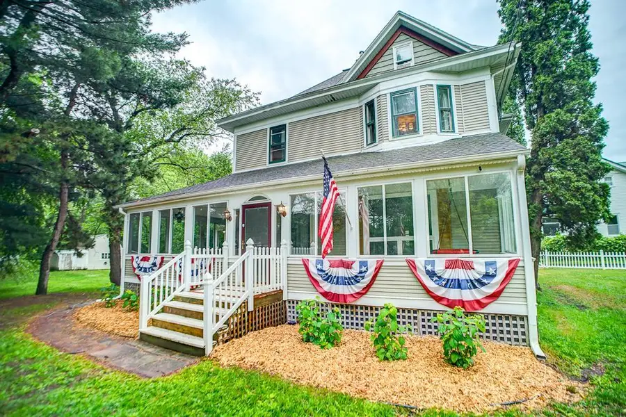 204 State Street E, Dresser, WI 54009 - #2