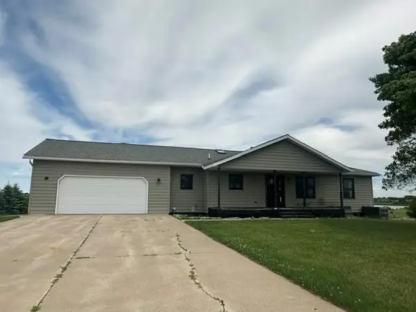 1100 Eastbay Avenue, Balaton, MN 56115