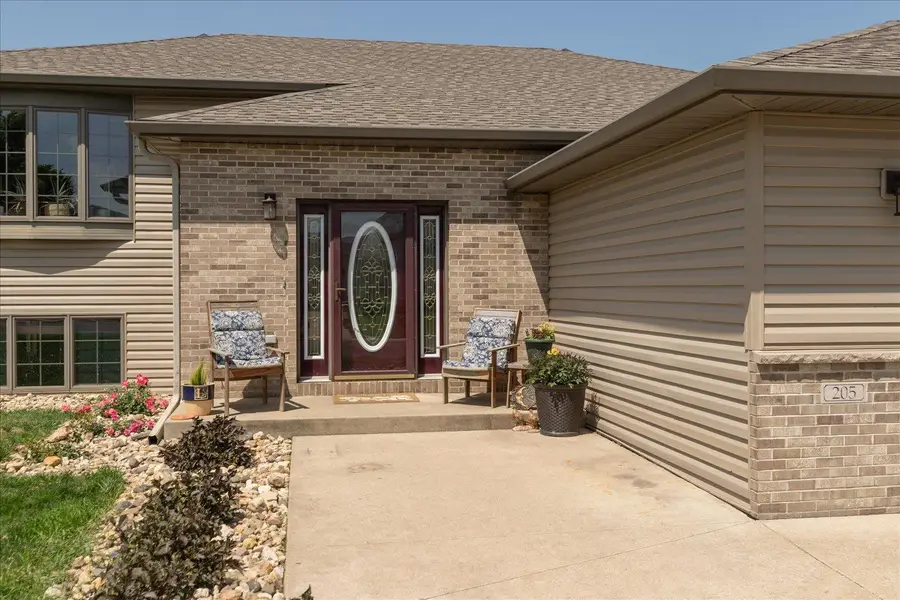 205 10th Avenue Se, Kasson, MN 55944 - #2