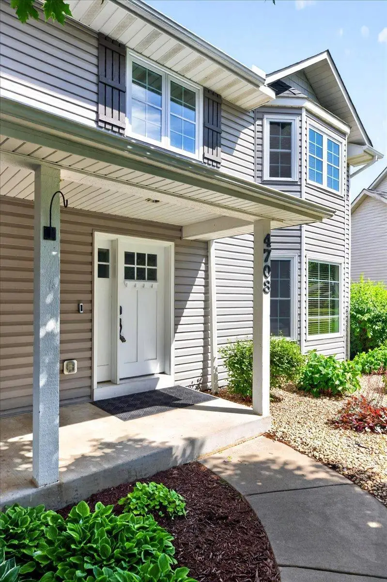 4708 Weston Hills Drive, Eagan, MN 55123 - #2