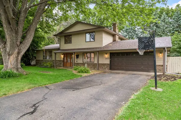 3970 Yorktown Lane N, Plymouth, MN 55441