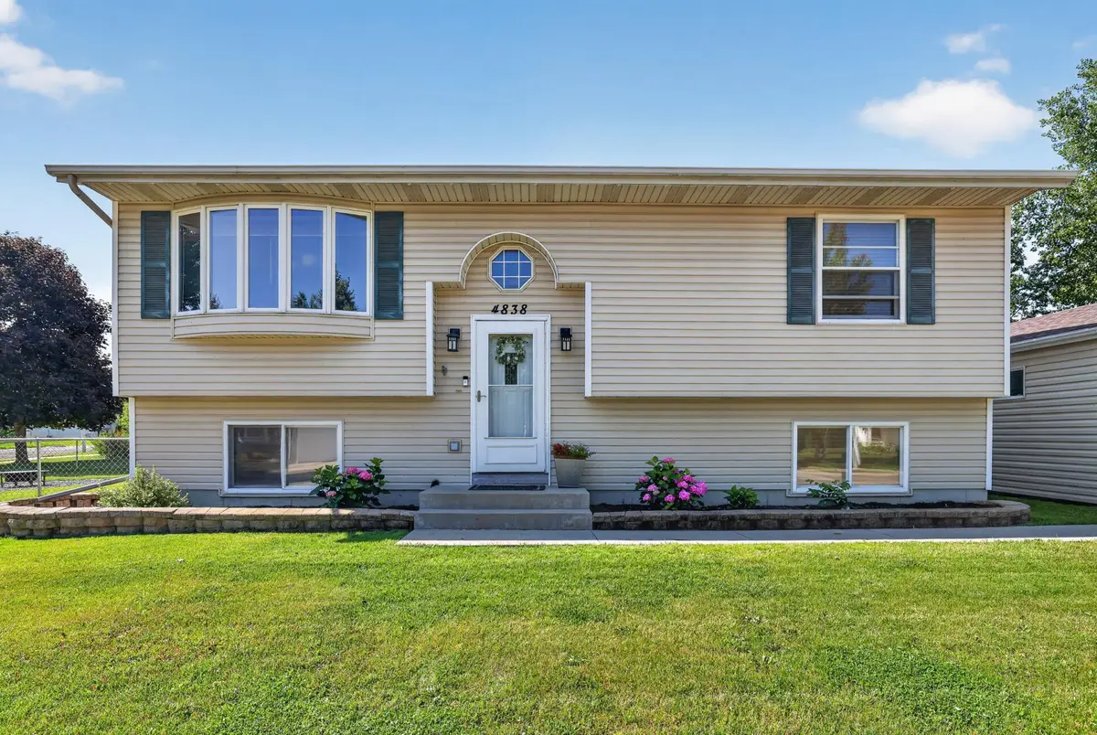 4838 11th Court Nw, Rochester, MN 55901 - #1