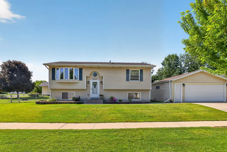4838 11th Court Nw, Rochester, MN 55901 - #2