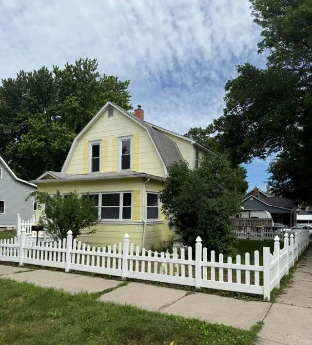 302 Nicollet Avenue, Mankato, MN 56003 - #1