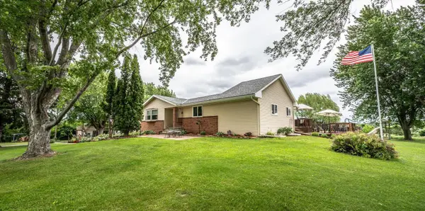 24854 Lewiston Boulevard, Hampton, MN 55031