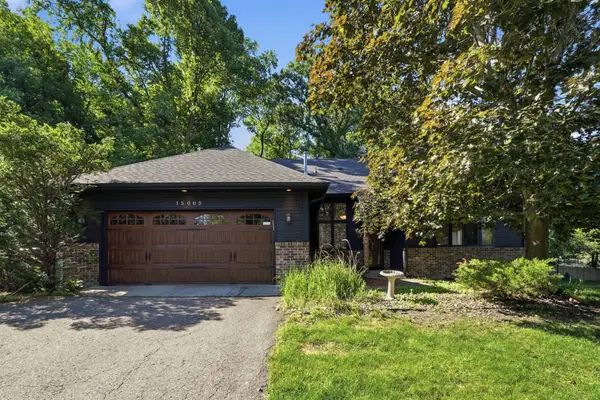 15005 43rd Place N, Plymouth, MN 55446