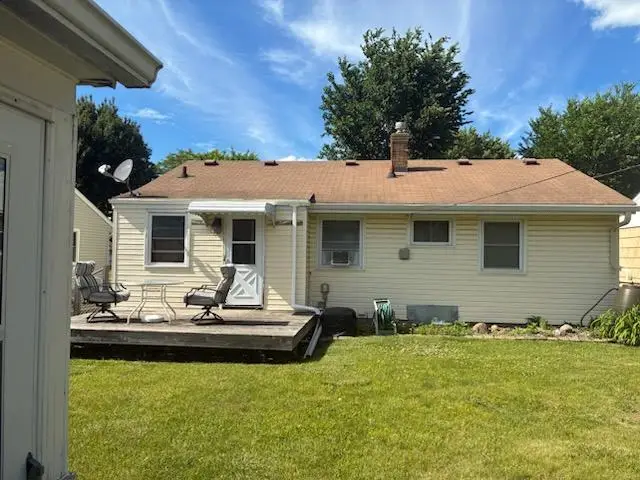 1552 Idaho Avenue E, Saint Paul, MN 55106 - #2
