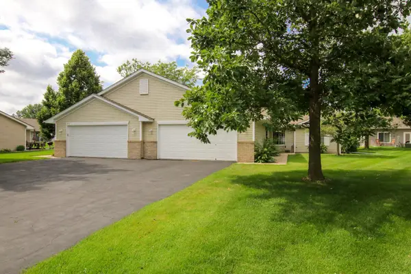 820 Greensview Court Nw, Hutchinson, MN 55350