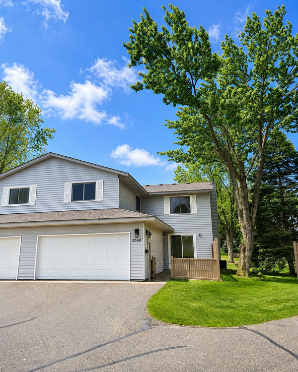 3568 Cloman Way E, Inver Grove Heights, MN 55076