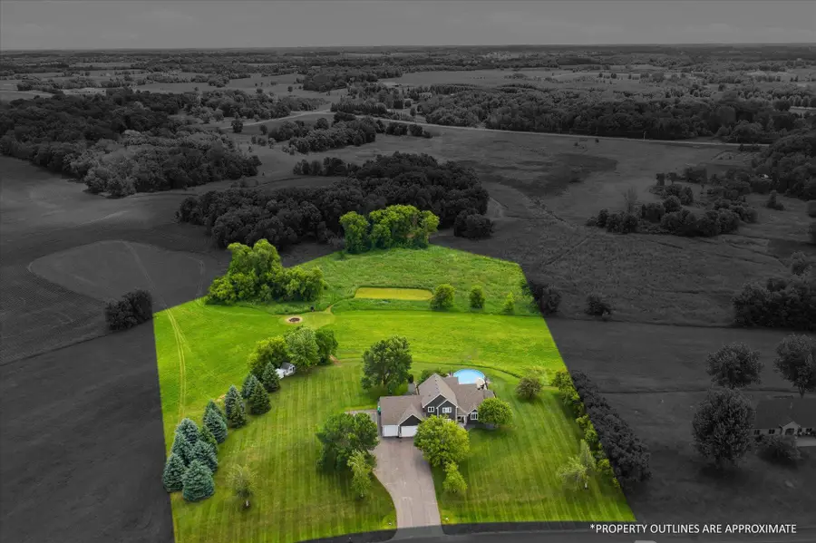 5721 94th Avenue N, Loretto, MN 55357 - #2
