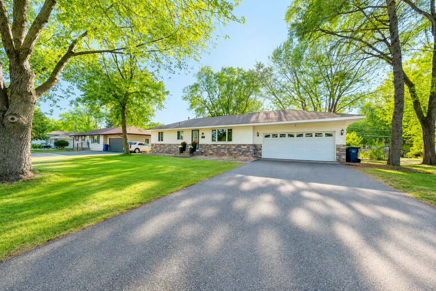 16515 Flagstaff Avenue W, Rosemount, MN 55068 - #2