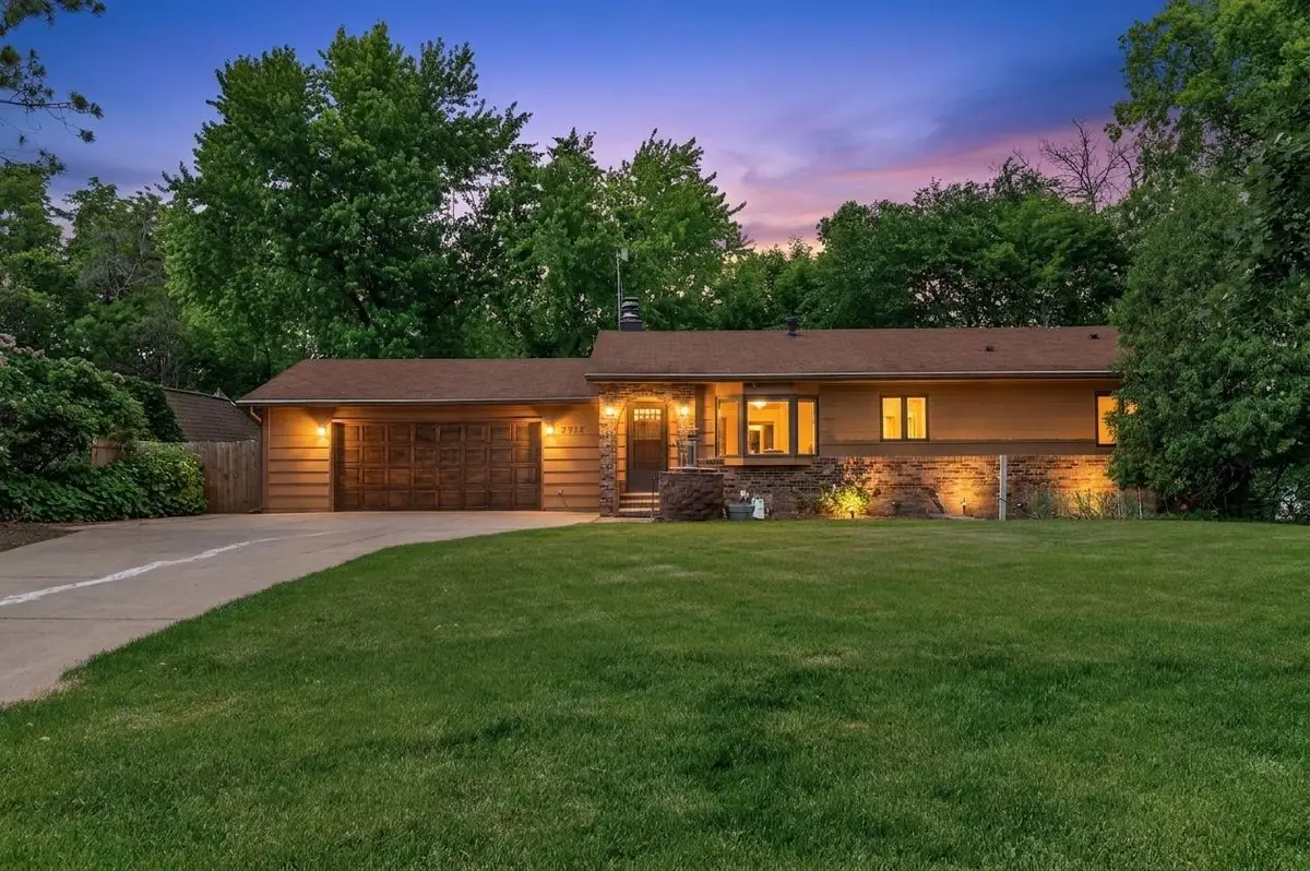 7712 Riverdale Drive N, Brooklyn Park, MN 55444 - #1