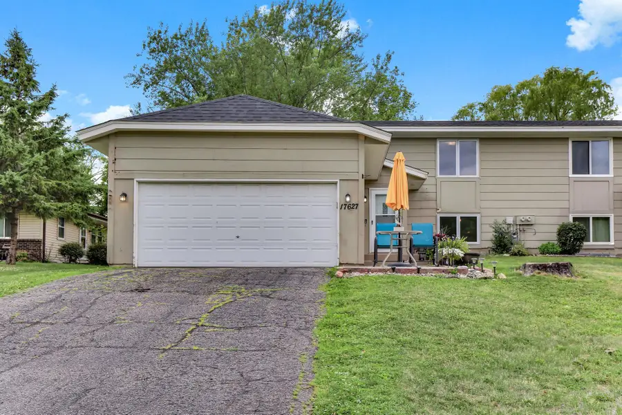 17627 Ionia Court, Lakeville, MN 55044 - #2