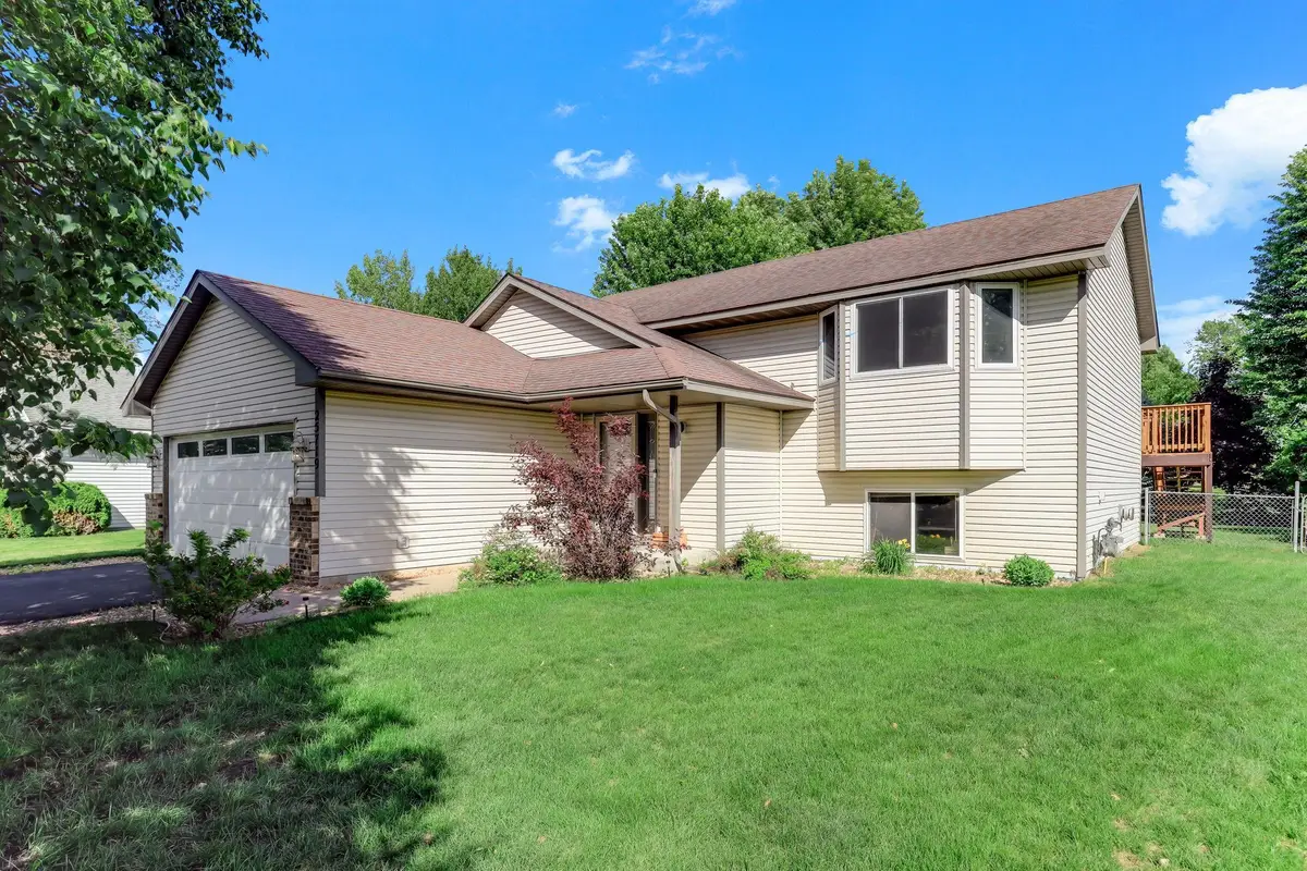 25719 Freeport Avenue, Wyoming, MN 55092 - #1
