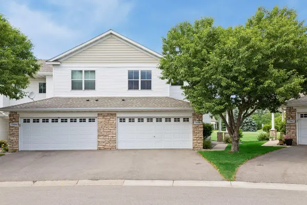7558 5th Street N, Oakdale, MN 55128
