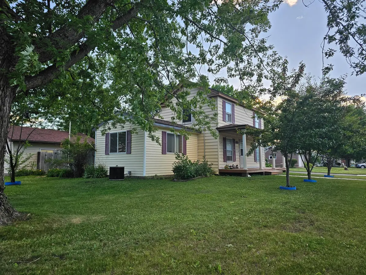 381 Elm Street S, Prescott, WI 54021 - #1