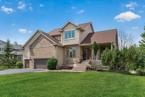 1511 Oakview Court, Hugo, MN 55038