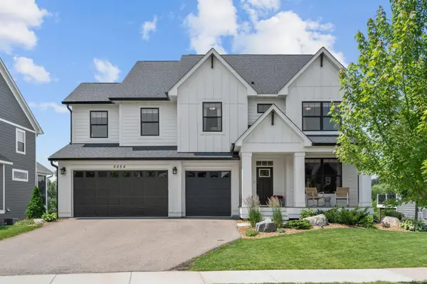 5054 Boulder Lane, Chaska, MN 55318