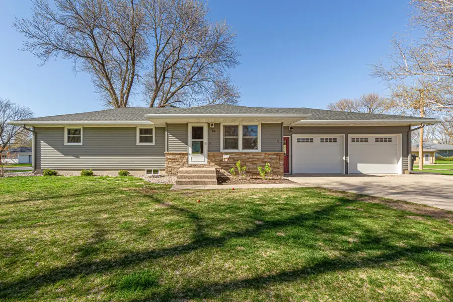 818 Lincoln Avenue, Gaylord, MN 55334 - #2