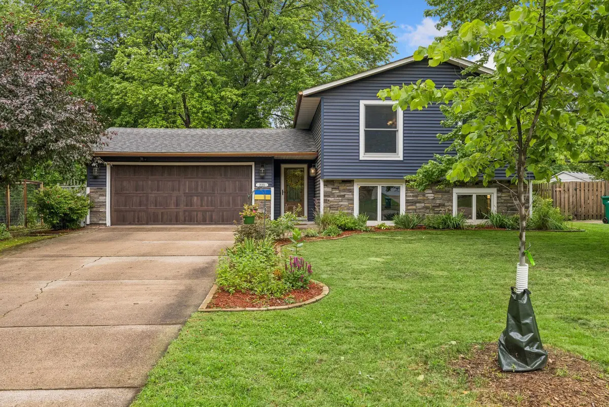 220 Edgewood Avenue, Stillwater, MN 55082 - #1