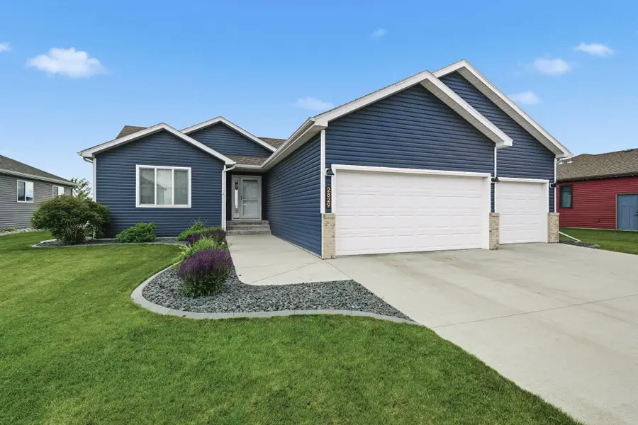 2829 14th Street W, West Fargo, ND 58078 - #2