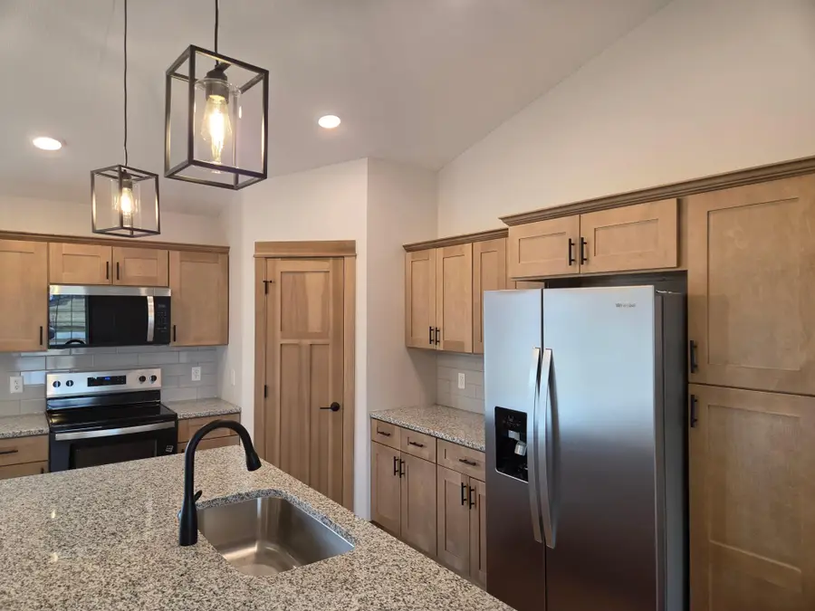2118 Nelson Street, Saint Peter, MN 56082 - #3