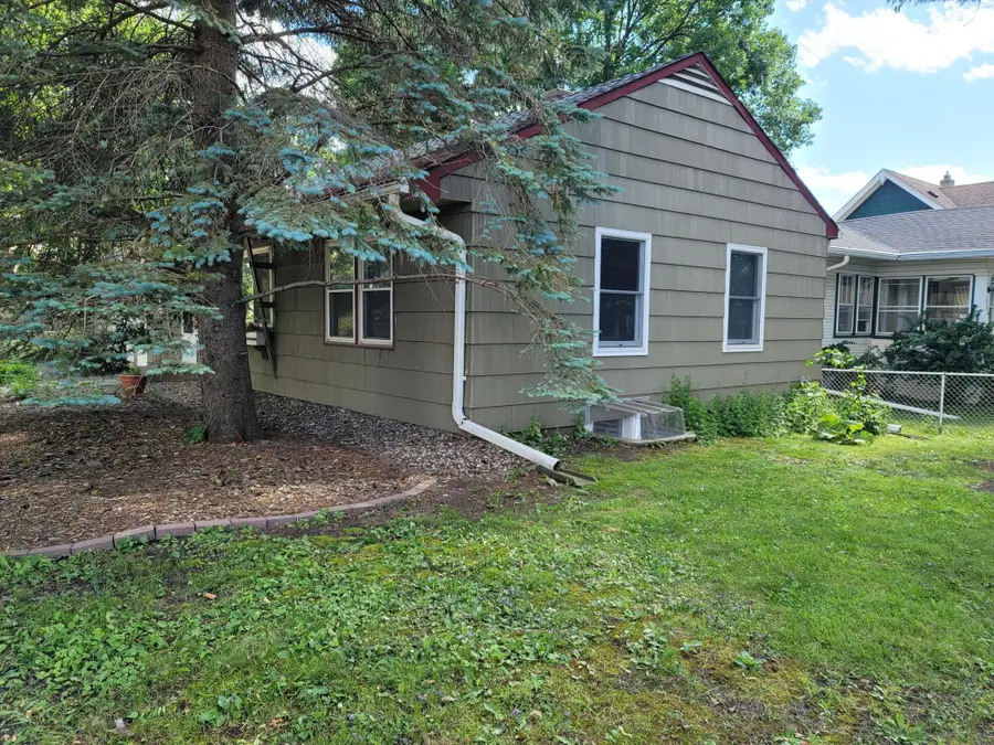 317 Snelling Avenue S, Saint Paul, MN 55105 - #3