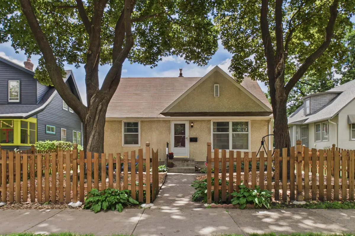 776 Como Avenue, Saint Paul, MN 55103 - #1