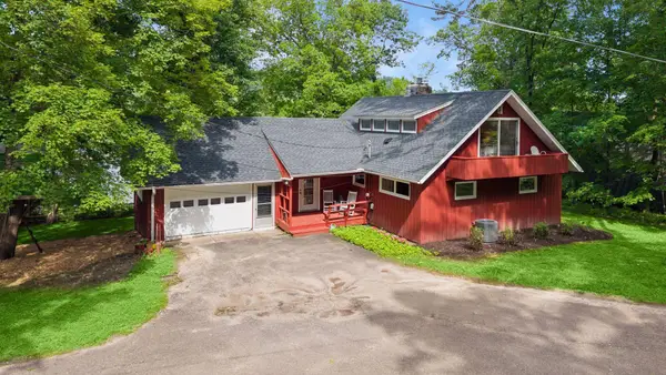13 Butternut Falls Trail N, Marine On Saint Croix, MN 55047