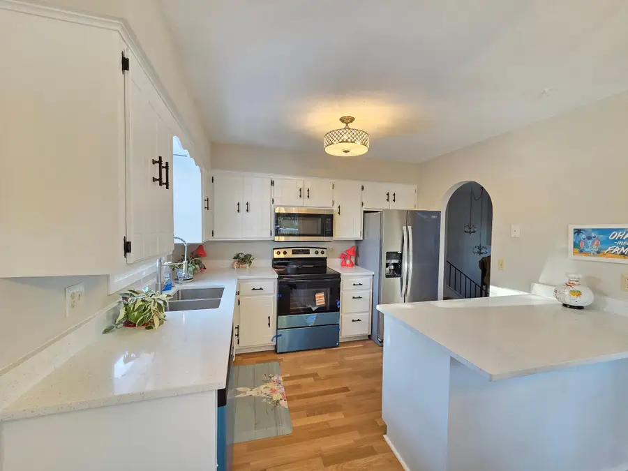 4174 Oakcrest Drive, Vadnais Heights, MN 55127 - #2