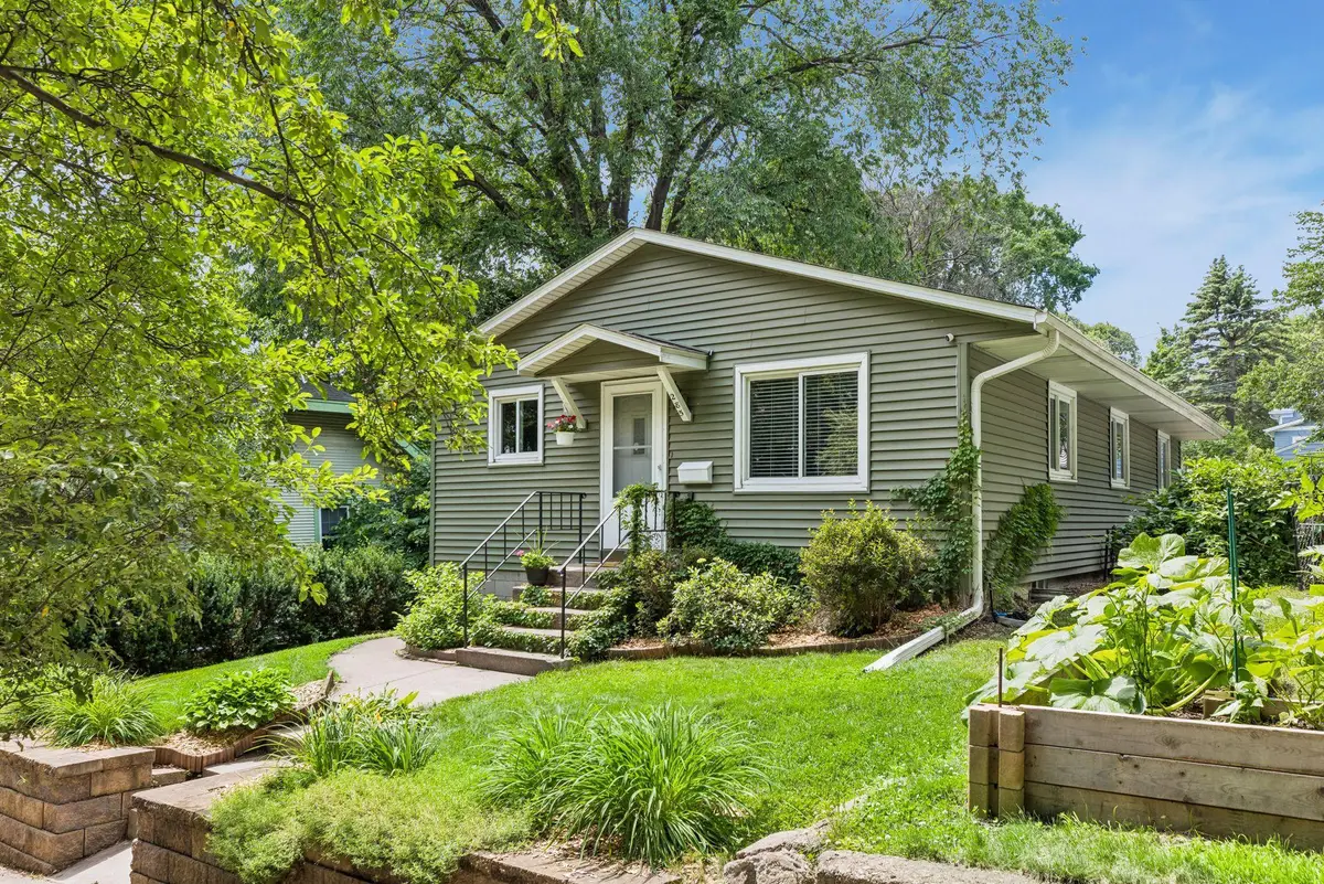 285 Deubener Place, Saint Paul, MN 55105 - #1