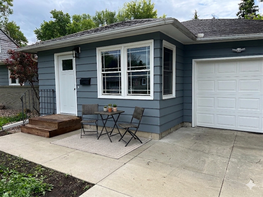 1405 W Clark Street, Albert Lea, MN 56007 - #2