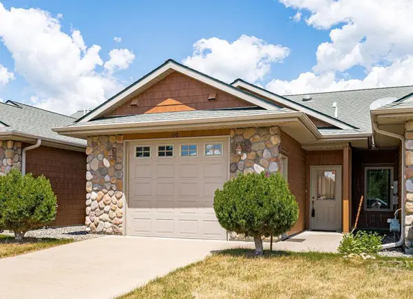 205 SE 17th Street, Grand Rapids, MN 55744