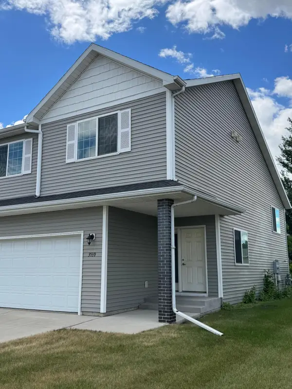 3539 15th Street S, Moorhead, MN 56560